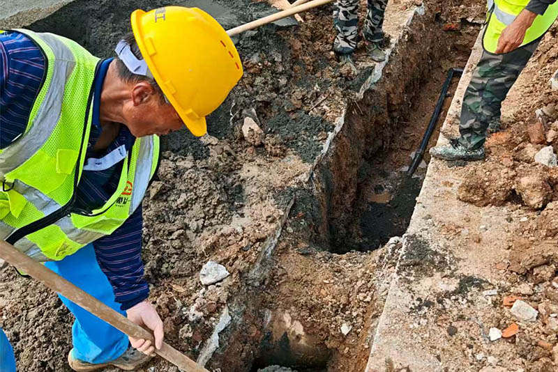 西马坊村自来水入户改造近尾声 24 小时供水即将落地