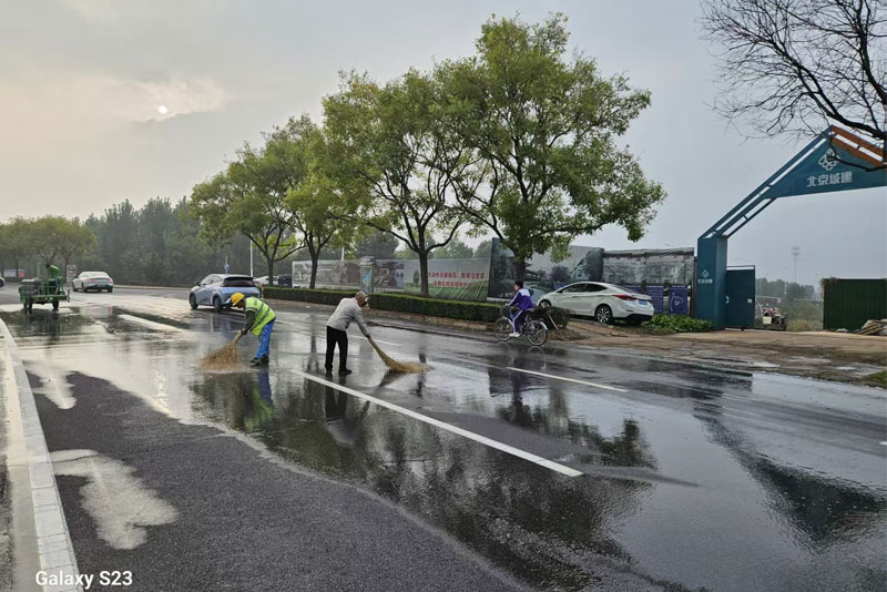 沁园小区项目：土方开挖有序推进 文明施工获好评